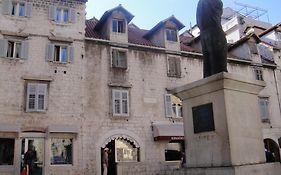 Old Town Suites
